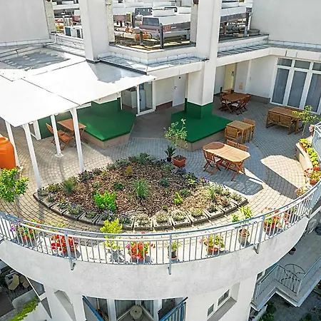 酒店 Rooftop With Deep Garage 布达佩斯